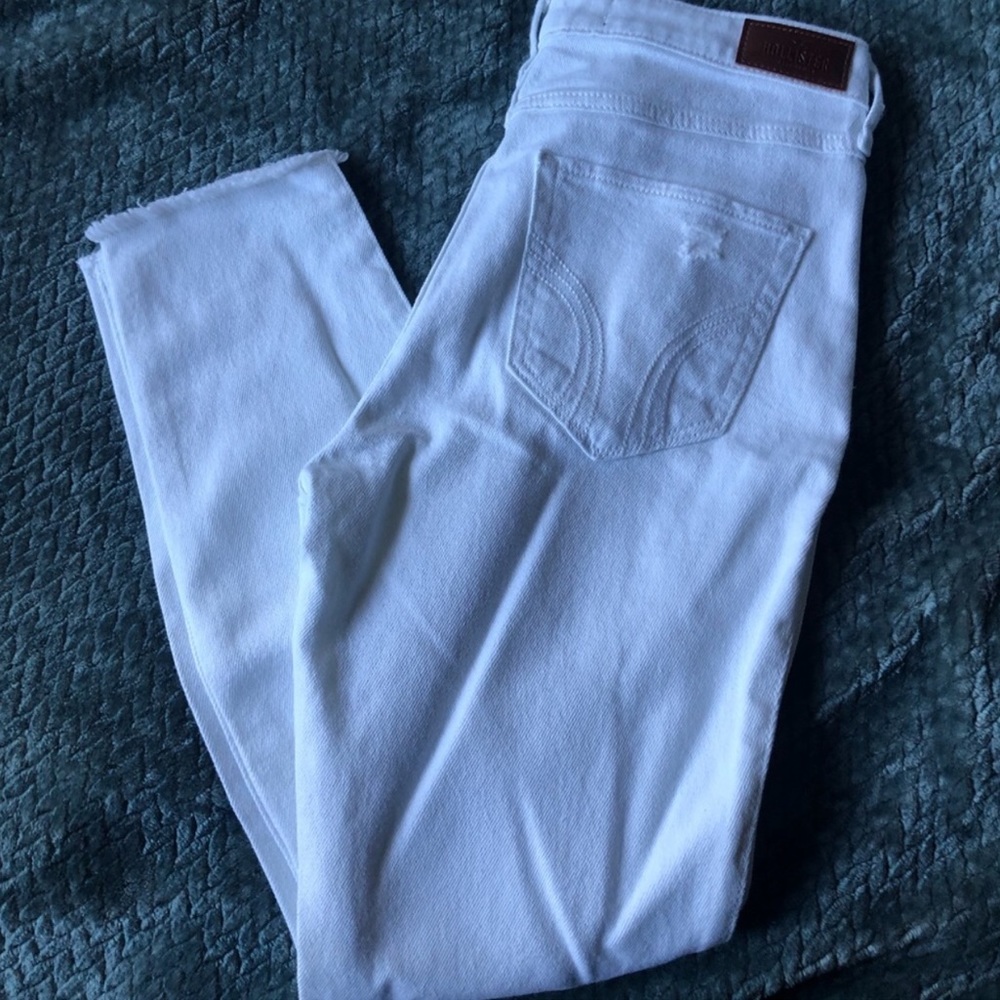 hollister white cropped jeans 3R